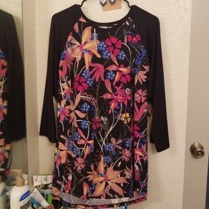 LulaRoe Randy Top